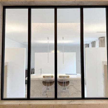 Kiwi Apartment Latina Luaran gambar