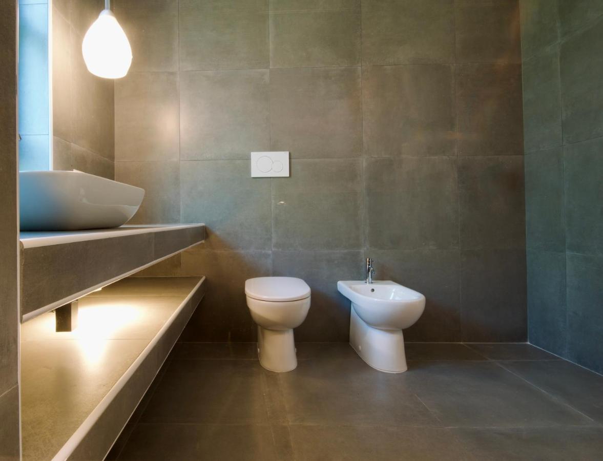 Kiwi Apartment Latina Luaran gambar
