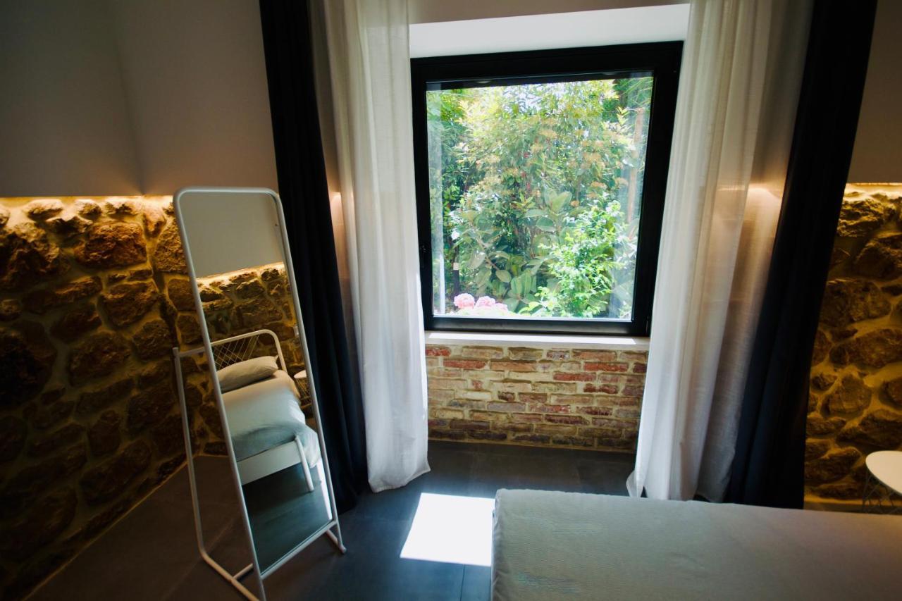 Kiwi Apartment Latina Luaran gambar
