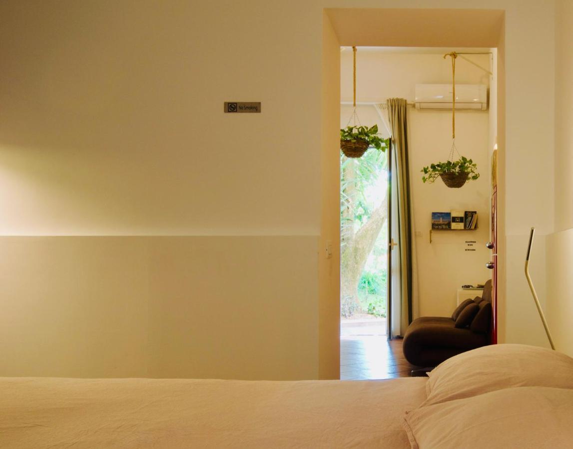 Kiwi Apartment Latina Luaran gambar