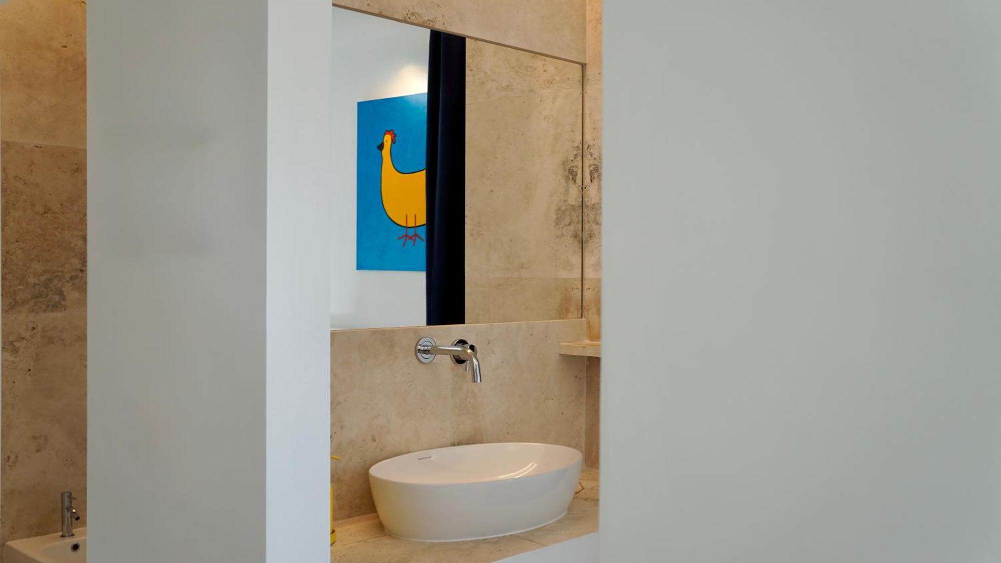 Kiwi Apartment Latina Luaran gambar